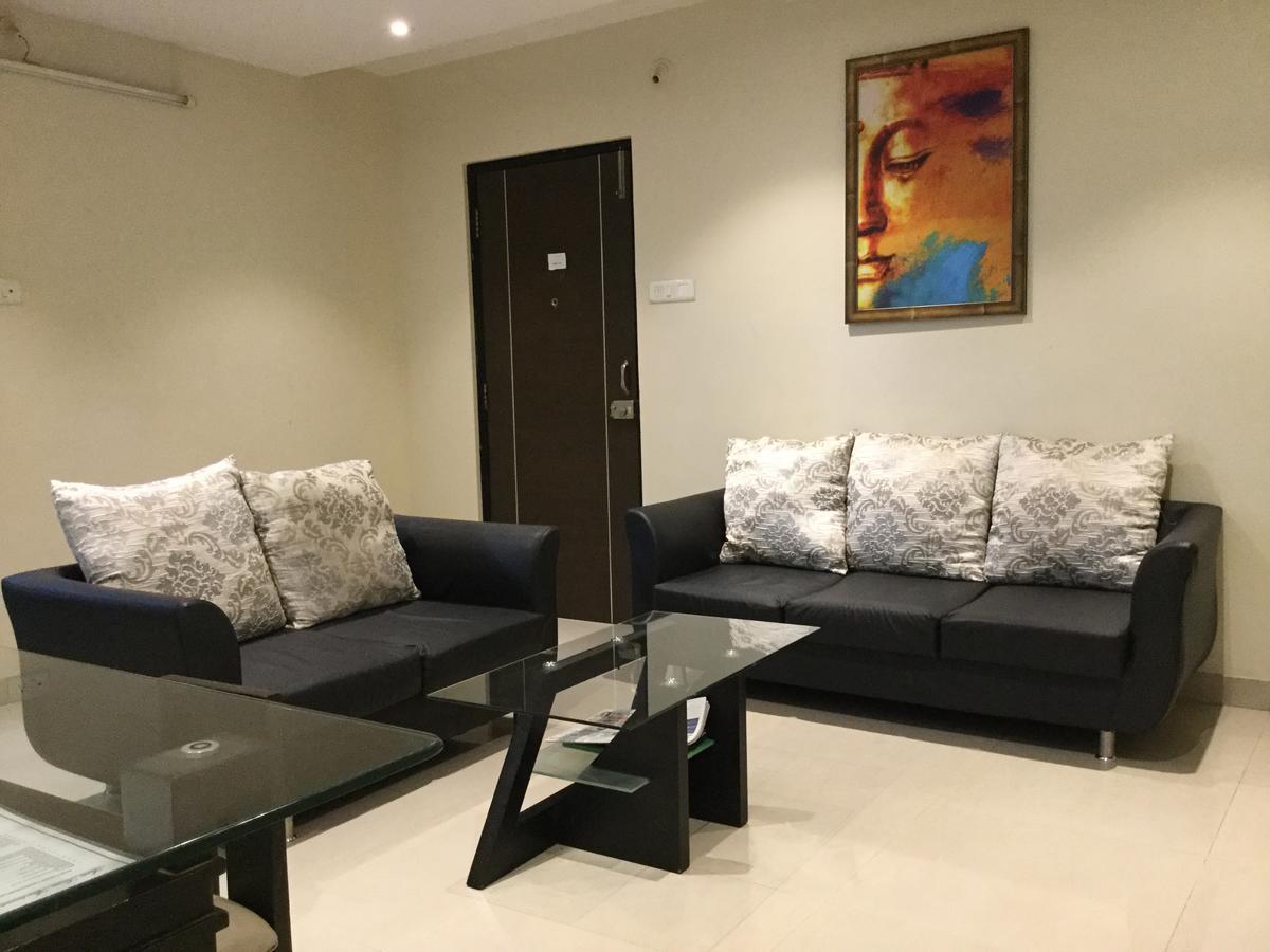 Arista Service Apartments ムンバイ エクステリア 写真