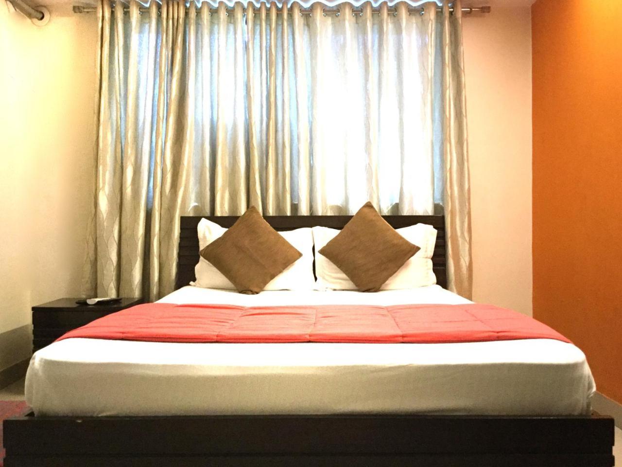 Arista Service Apartments ムンバイ エクステリア 写真