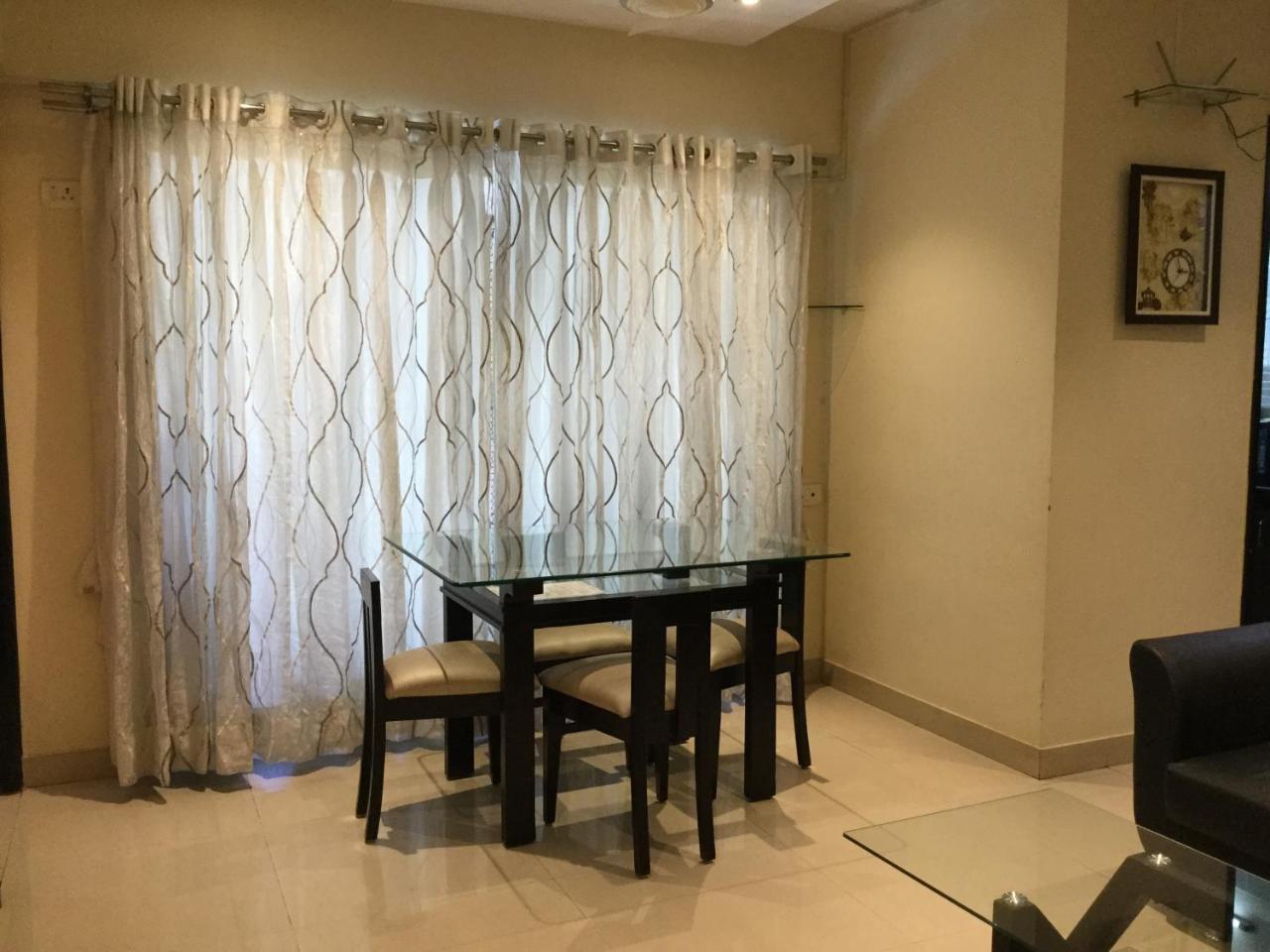 Arista Service Apartments ムンバイ エクステリア 写真